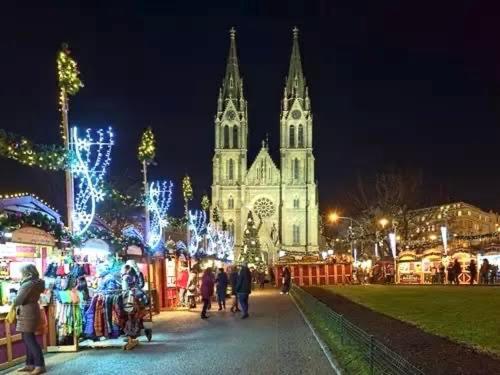 Soukromy V Rodinnem Dome Alloggio in famiglia Praga